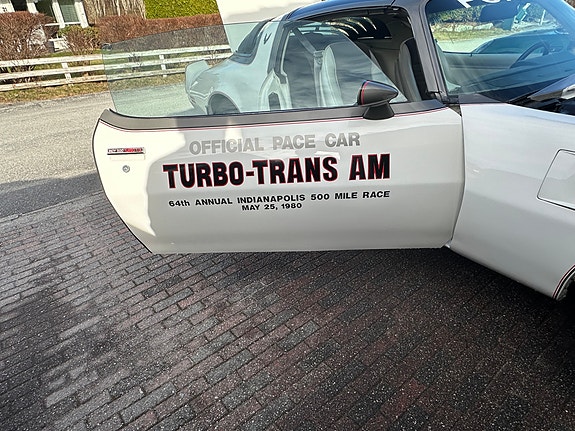 Pontiac Trans Am 14 of 30