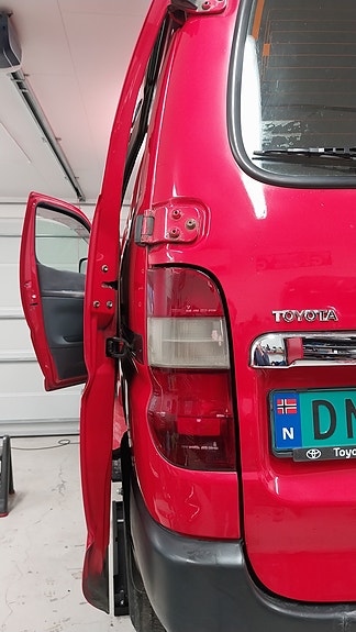 Toyota HiAce 21 of 30