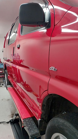 Toyota HiAce 26 of 30