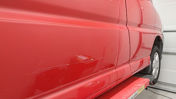 Toyota HiAce 12 of 30