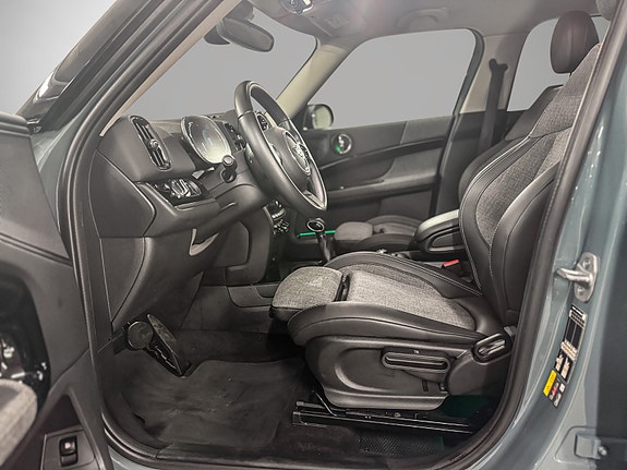 MINI Countryman Cooper SE 9 of 28