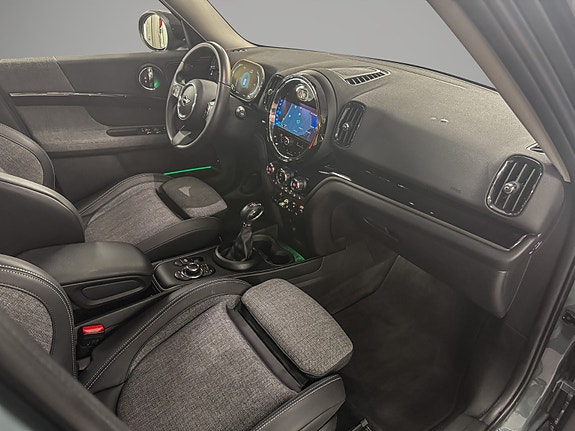 MINI Countryman Cooper SE 20 of 28