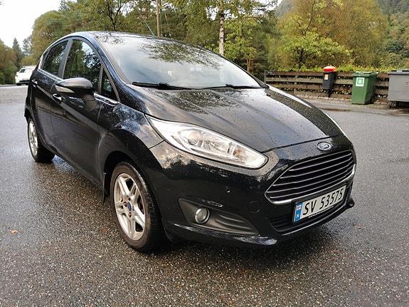 Ford Fiesta 11 of 25