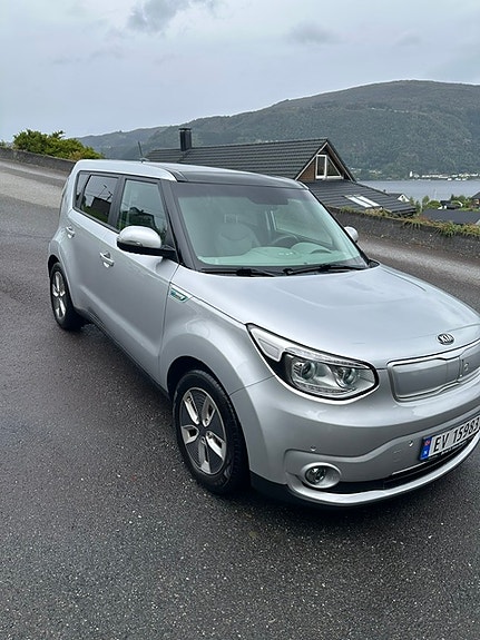 Kia Soul 2 of 10