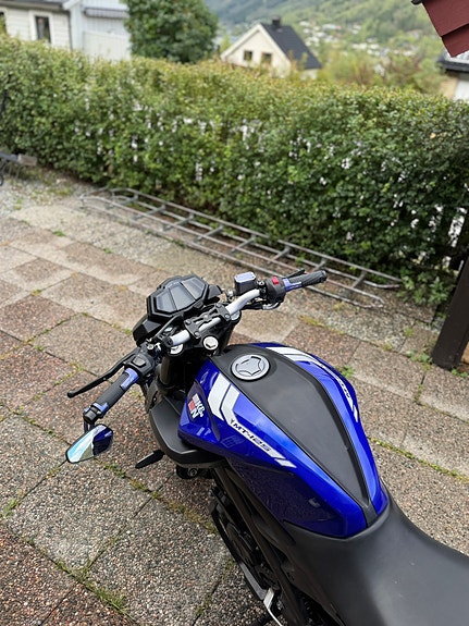 Yamaha MT-125 6 of 11