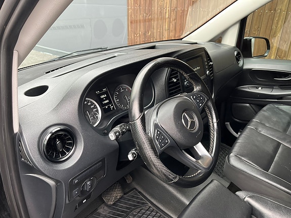 Mercedes-Benz Vito 119 12 of 26