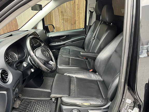 Mercedes-Benz Vito 119 15 of 26