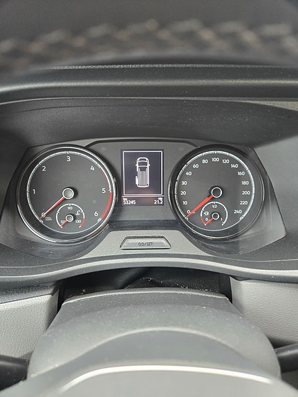 Volkswagen Transporter 12 of 20
