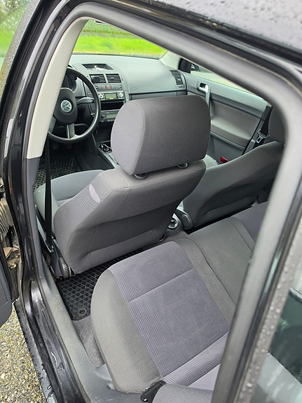 Volkswagen Polo 10 of 10