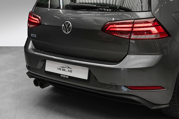 Volkswagen Golf VIII 8 of 24