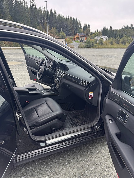 Mercedes-Benz E220 d 6 of 14