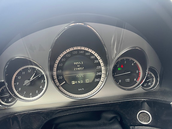 Mercedes-Benz E220 d 11 of 14