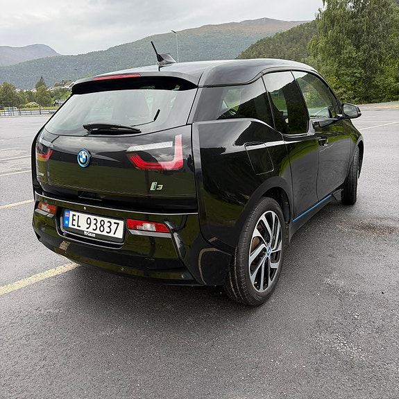 BMW i3 4 of 18