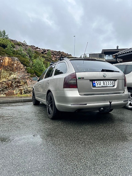 Skoda Octavia 5 of 9