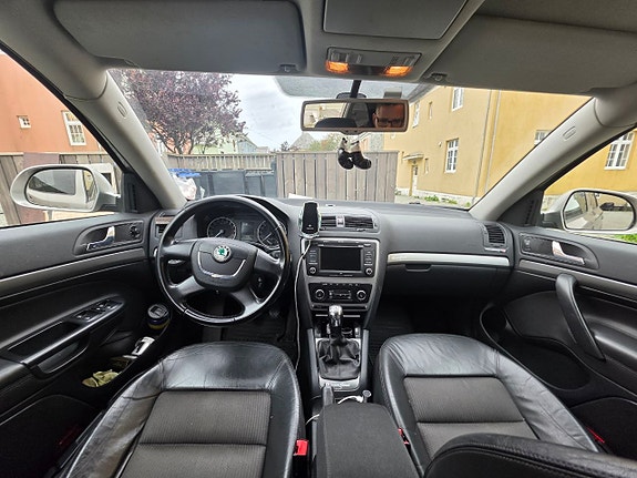 Skoda Octavia 7 of 9