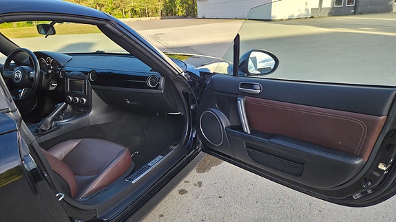 Mazda MX-5 5 of 15