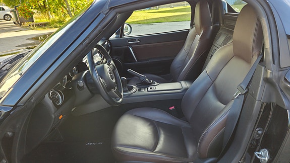 Mazda MX-5 6 of 15