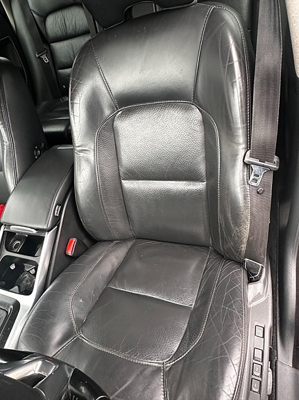 Volvo XC70 10 of 30