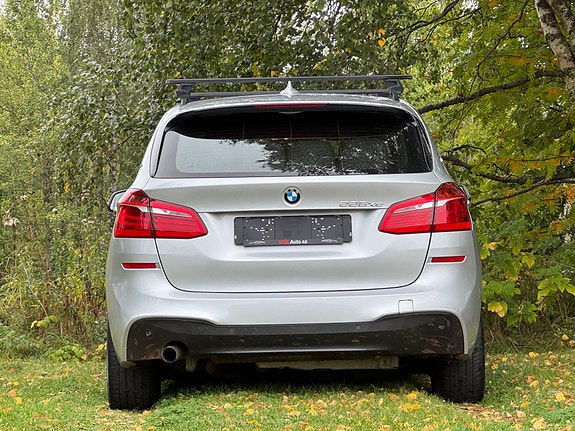 BMW 225xe 7 of 21