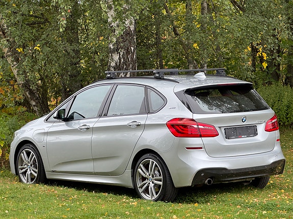 BMW 225xe 10 of 21