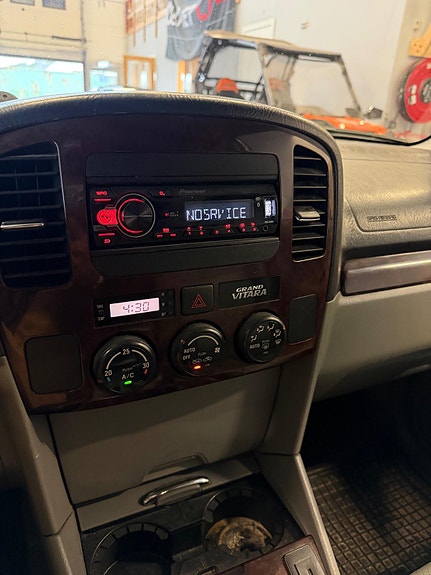 Suzuki Grand Vitara 13 of 20
