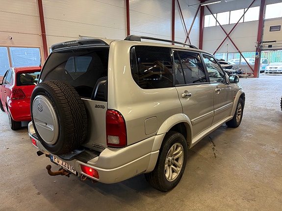 Suzuki Grand Vitara 7 of 20