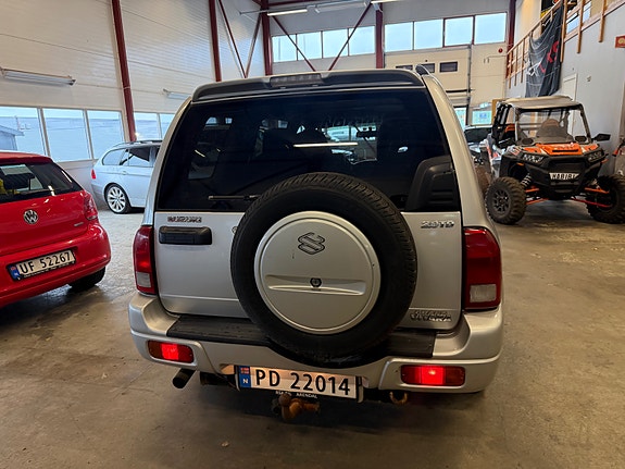 Suzuki Grand Vitara 8 of 20