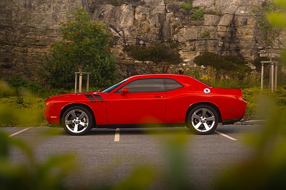 Dodge Challenger 5 of 23
