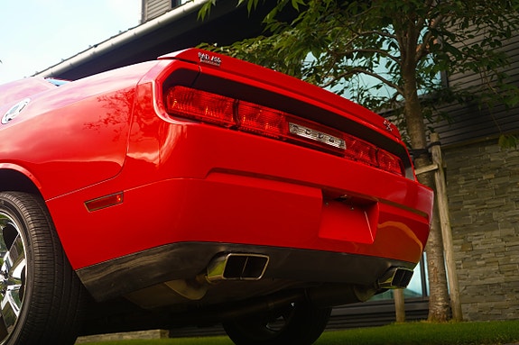 Dodge Challenger 2 of 23