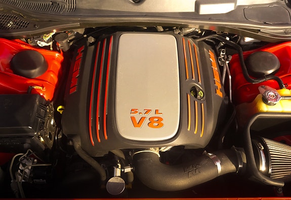 Dodge Challenger 23 of 23