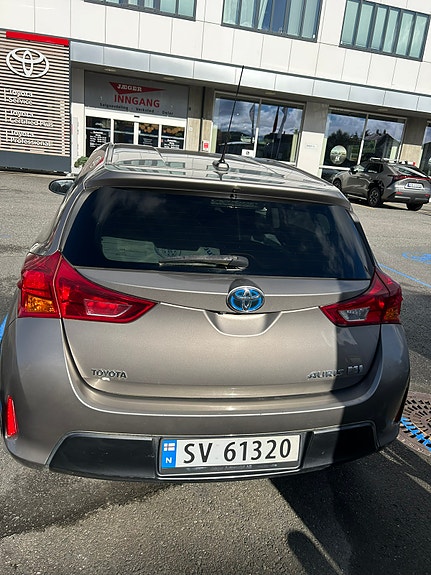 Toyota Auris 4 of 10