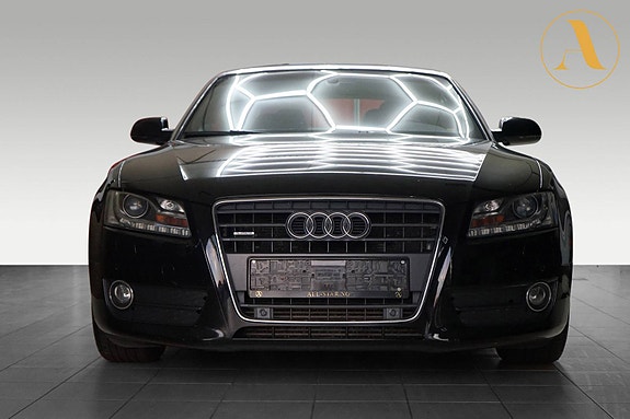Audi A5 4 of 30