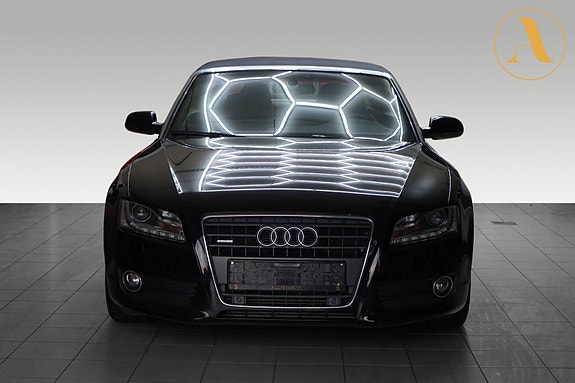 Audi A5 3 of 30
