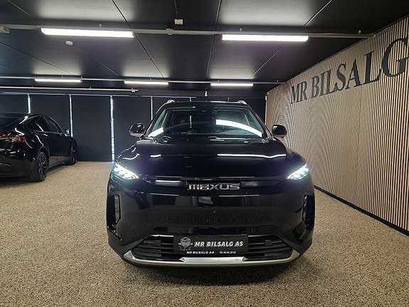 Maxus Euniq 6 3 of 30