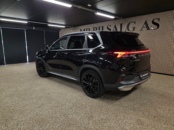 Maxus Euniq 6 8 of 30