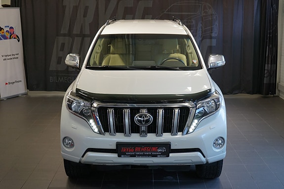 Toyota Land Cruiser 13 of 30