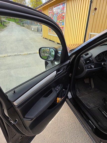 BMW X3 8 of 21