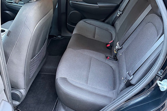 Hyundai Kona 15 of 15