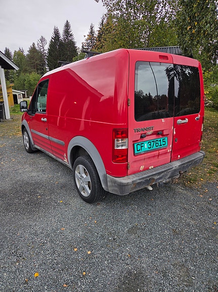 Ford Transit Connect 3 of 8