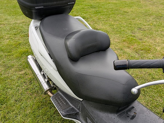 Suzuki AN 650 Burgman 6 of 10
