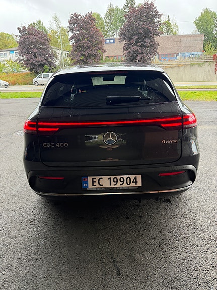 Mercedes-Benz EQC400 6 of 30