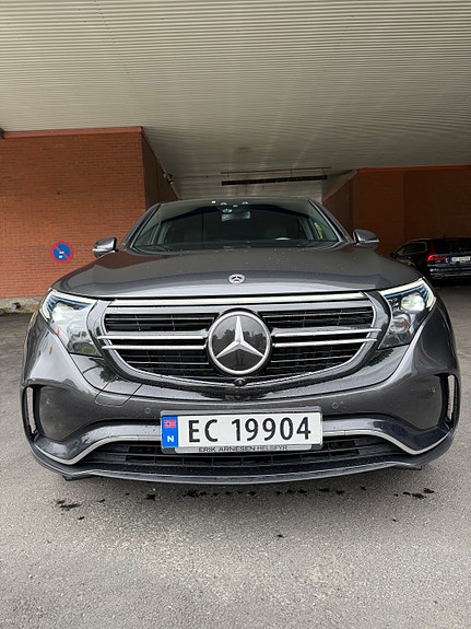 Mercedes-Benz EQC400 13 of 30