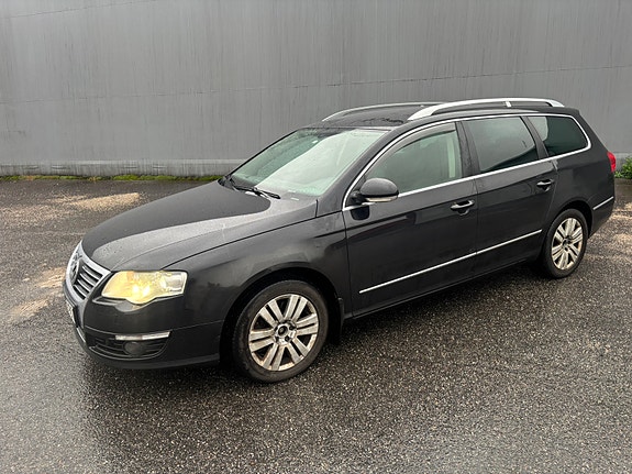 Volkswagen Passat 8 of 23