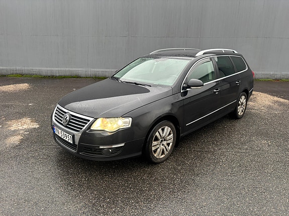 Volkswagen Passat 7 of 23