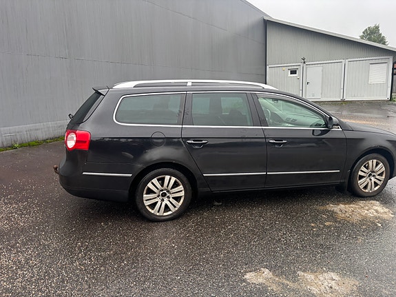 Volkswagen Passat 6 of 23