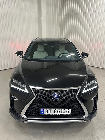 Lexus RX450h 3 of 30