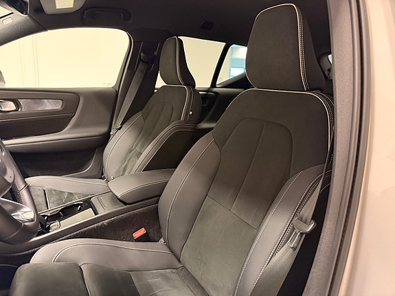 Volvo XC40 22 of 30