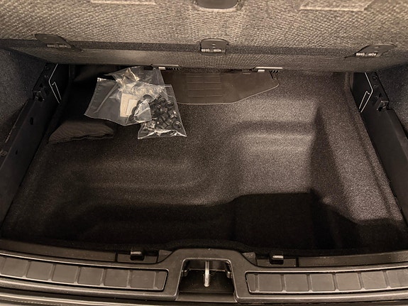 Volvo XC40 18 of 30