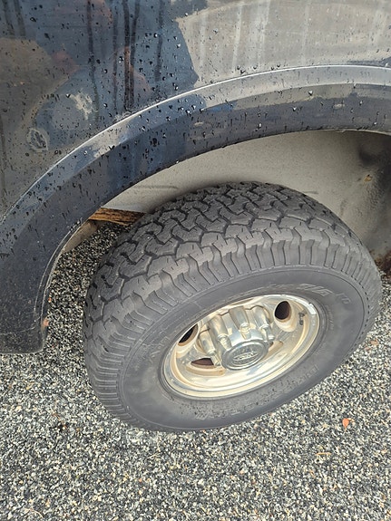 Ford Excursion 5 of 18