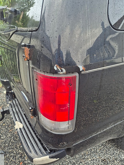 Ford Excursion 7 of 18
